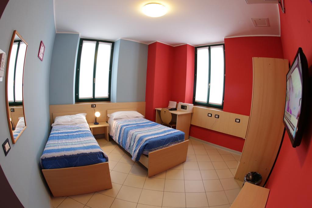 Central Hostel Bg Bergamo Rom bilde