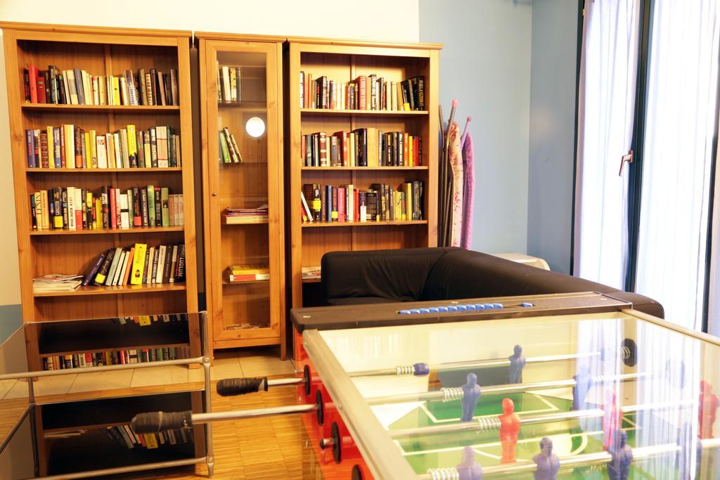 Central Hostel Bg Bergamo Eksteriør bilde