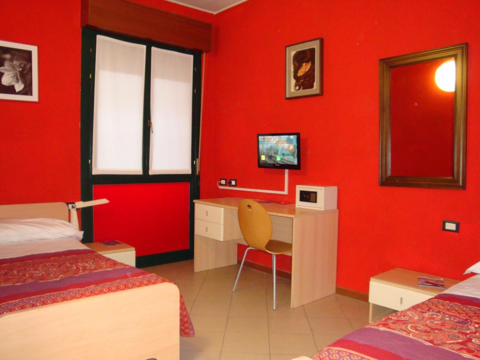 Central Hostel Bg Bergamo Eksteriør bilde
