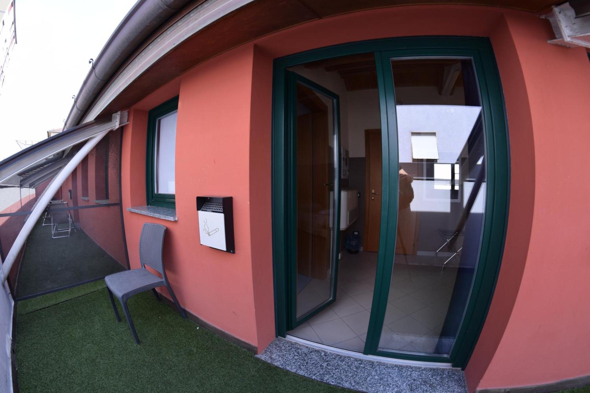 Central Hostel Bg Bergamo Eksteriør bilde