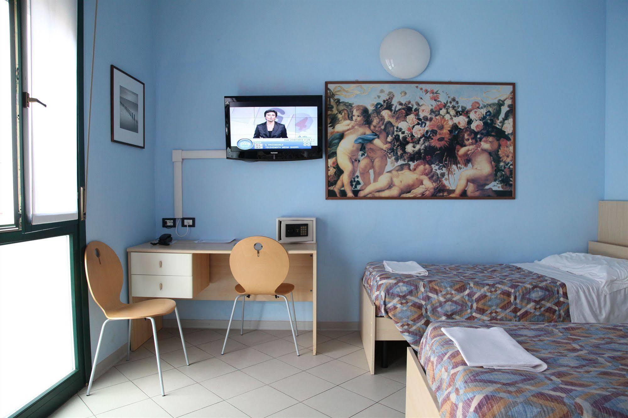 Central Hostel Bg Bergamo Eksteriør bilde