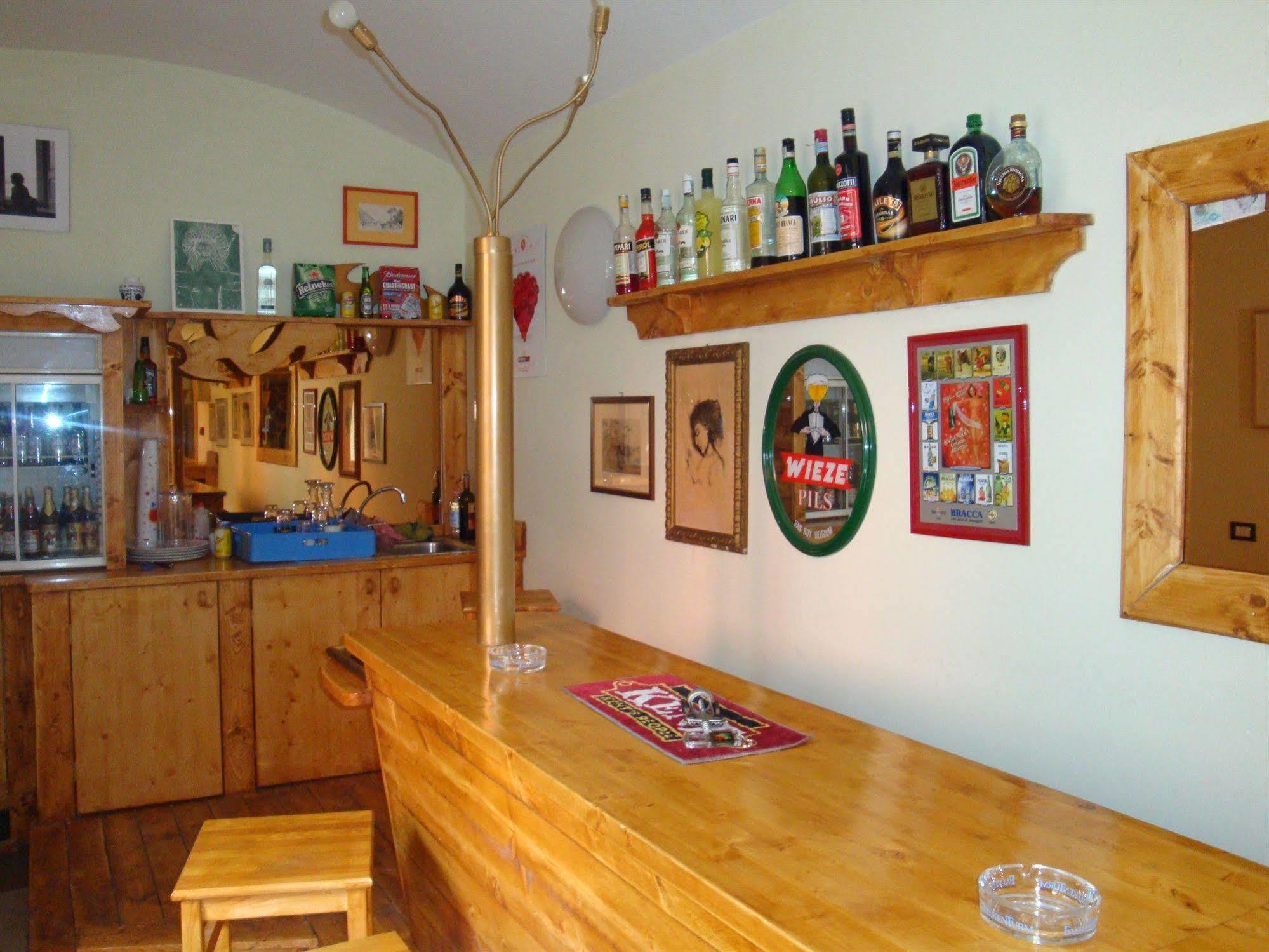 Central Hostel Bg Bergamo Eksteriør bilde